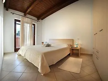 Gravina Resort Costa Paradiso 2*,
